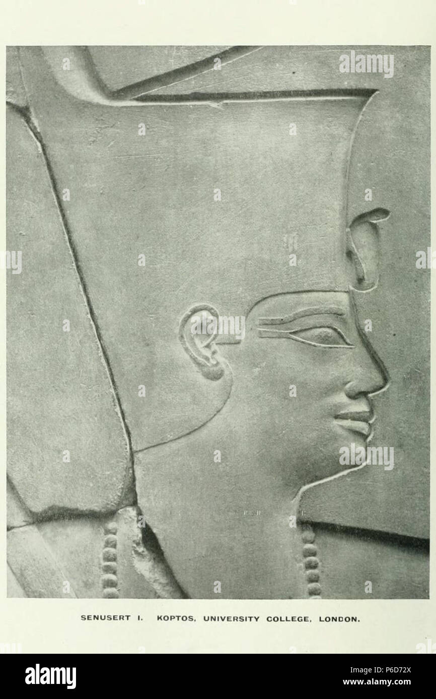 Anglais : un soulagement du pharaon Sésostris I comme roi de Basse Egypte. Le calcaire, de Coptos (Qift), 12e dynastie, Empire du milieu, et maintenant à l'Petrie Museum, Londres (UC14786). 12 mai 2014, 21:55:19 Secours 71 Sésostris I Petrie Banque D'Images