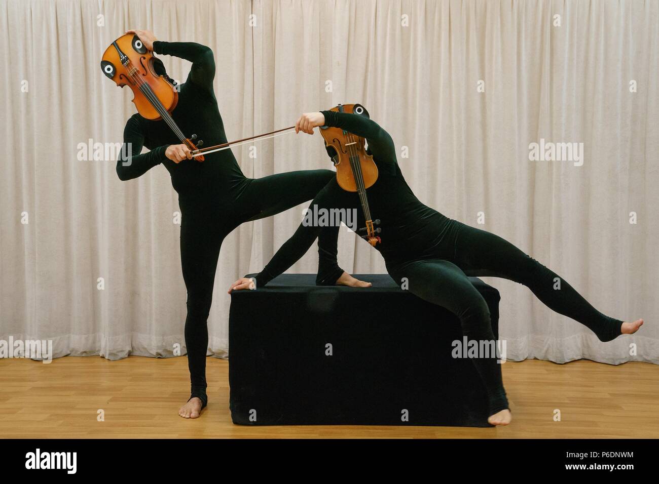 New York, NY, USA. 29 Juin, 2018. Exprimés en présence de Mummenschanz MUMMENSCHANZ pour debut nouveau spectacle 'toi et moi', Pearl Studios, New York, NY Le 29 juin 2018. Crédit : Jason Smith/Everett Collection/Alamy Live News Banque D'Images