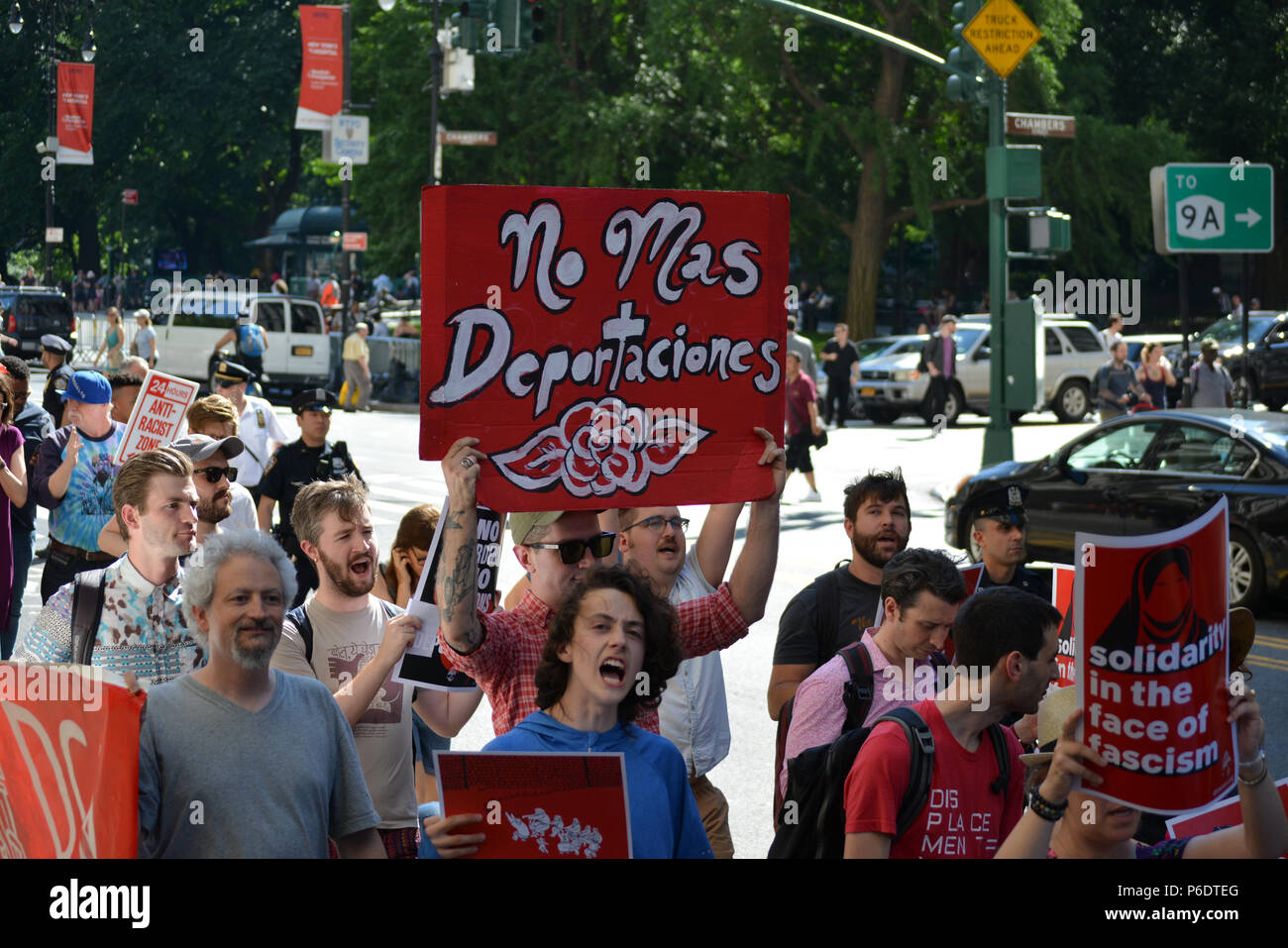 New York, États-Unis, 29 juin 2018. Personnes qui défendent d'abolir la glace dans la ville de New York. Crédit : Christopher Penler/Alamy Live News Banque D'Images