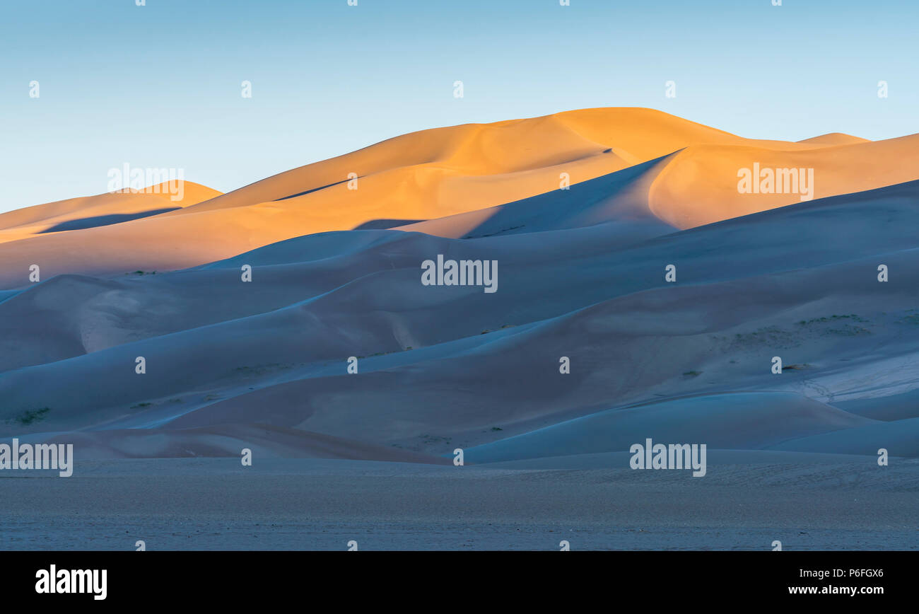 Grand parc national des dunes de sable au lever du soleil,Californie,USA. Banque D'Images