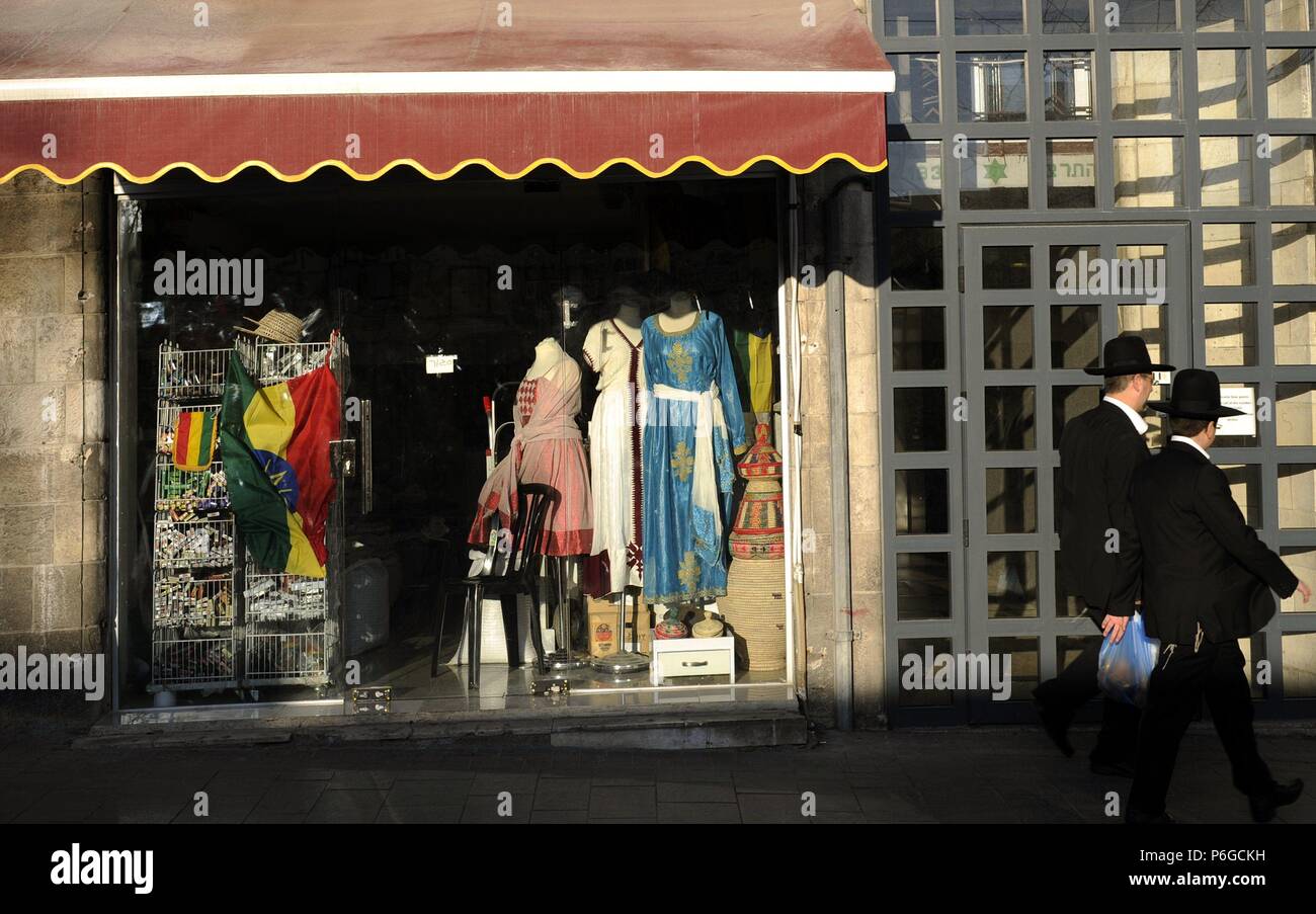 Israël. Jérusalem. Shop fermé par le début de Shabbath. Centre-ville. Banque D'Images