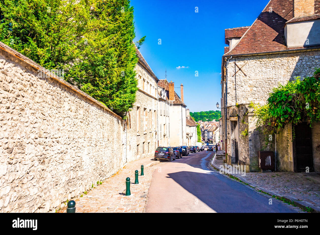 Maisons et rues de la partie inférieure de la ville de Provins, France Banque D'Images