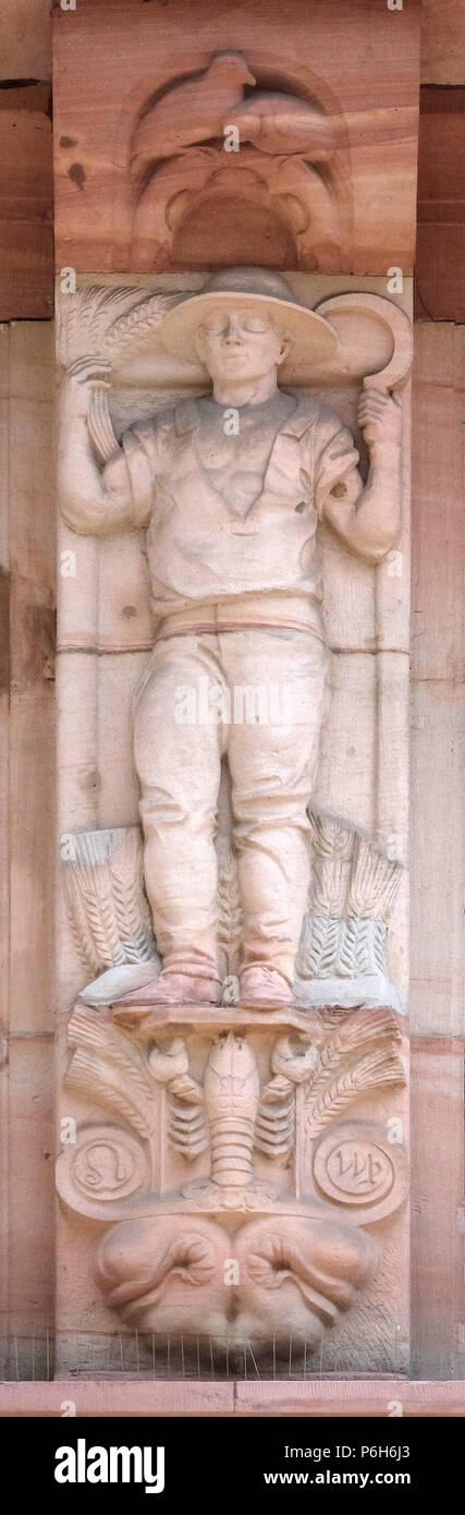 Le signe astrologique du Scorpion, relief sur façade de maison à Aschaffenburg, Allemagne Banque D'Images