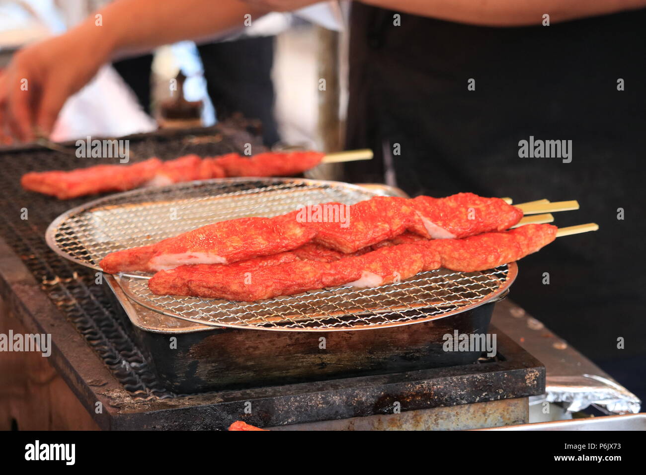 Au Crabe Brochettes de viande, de l'alimentation de rue, Japon Banque D'Images