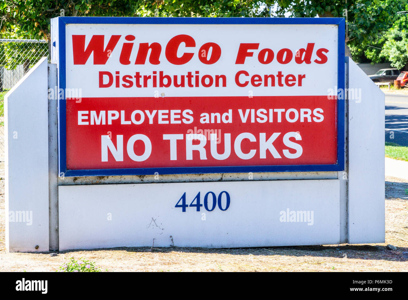 Un entrepôt à Winco foods Modesto Californie USA Photo Stock - Alamy