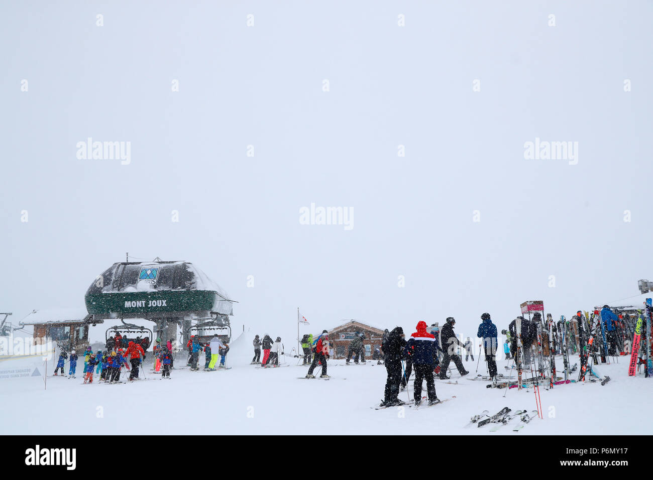Alpes françaises. Massif du Mont-Blanc. Une piste de ski. Saint-Gervais. La France. Banque D'Images