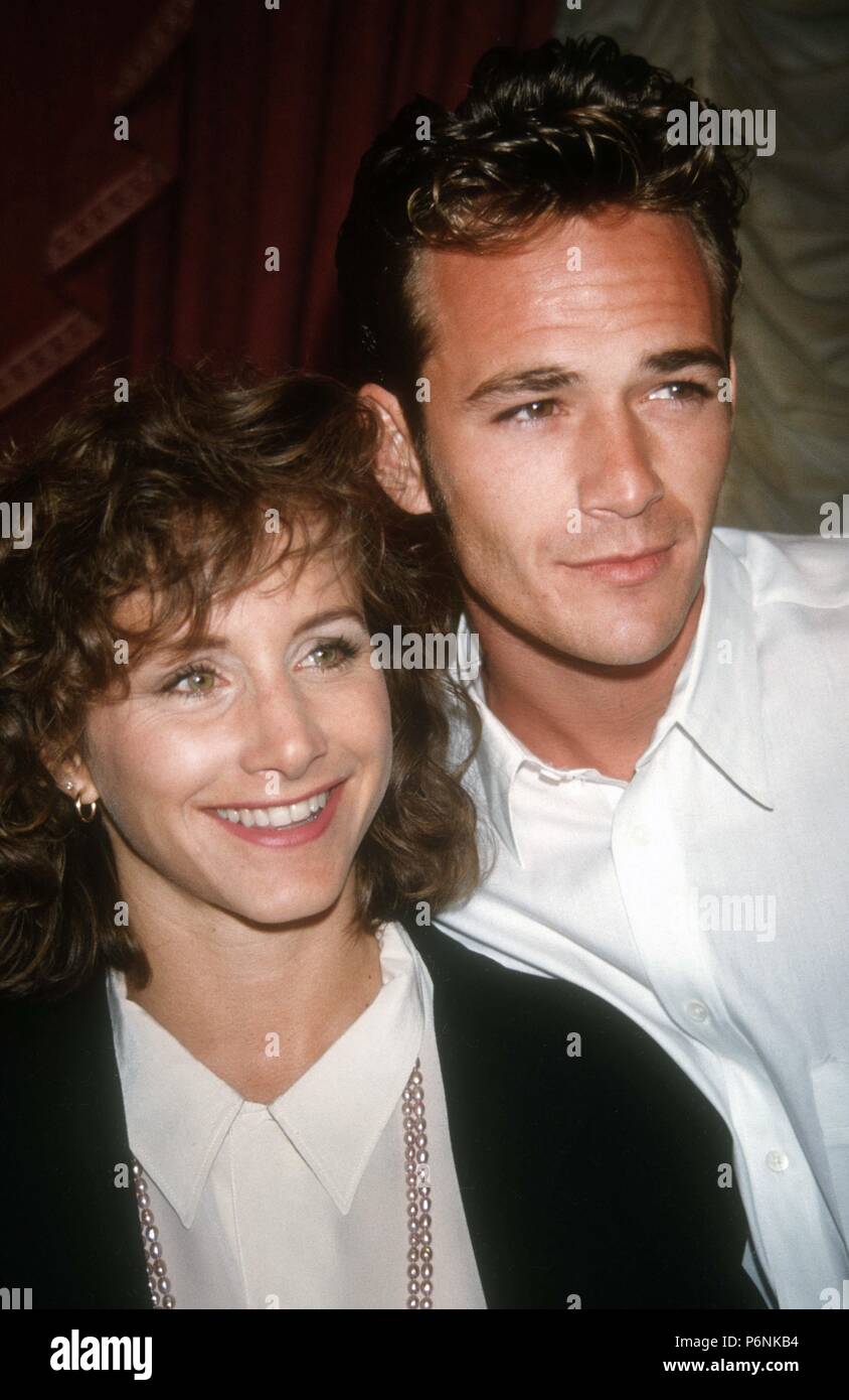 Gabrielle Carteris Luke Perry 1992 Photo par Adam Scull/PHOTOlink/MediaPunch Banque D'Images
