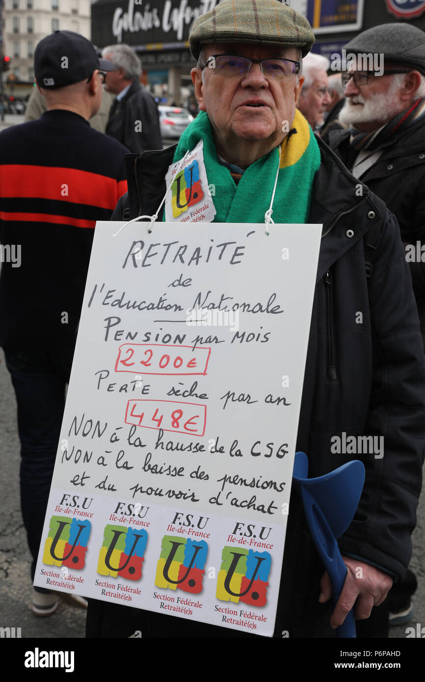 Manifestation des retraités à Paris, France. Banque D'Images