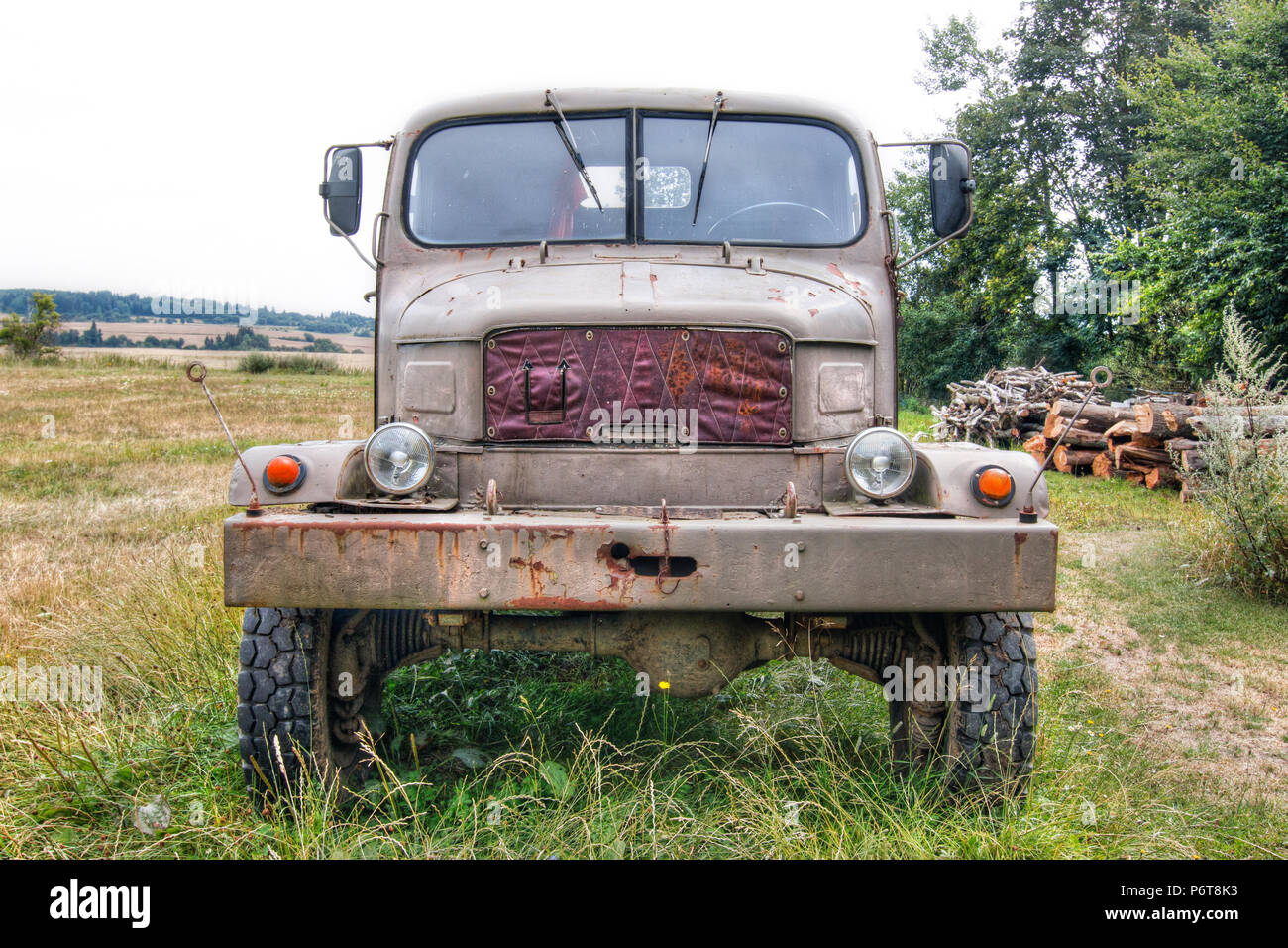 Droit du terrain camion Praga V3S de 1953 Banque D'Images