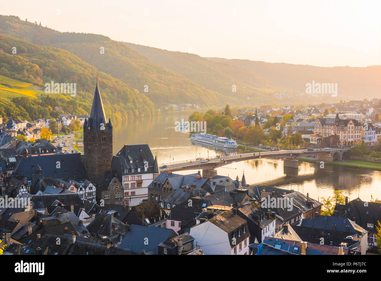 Bernkastel-Kues, Bernkastel-Wittlich, Rhénanie-Palatinat, Allemagne. Banque D'Images