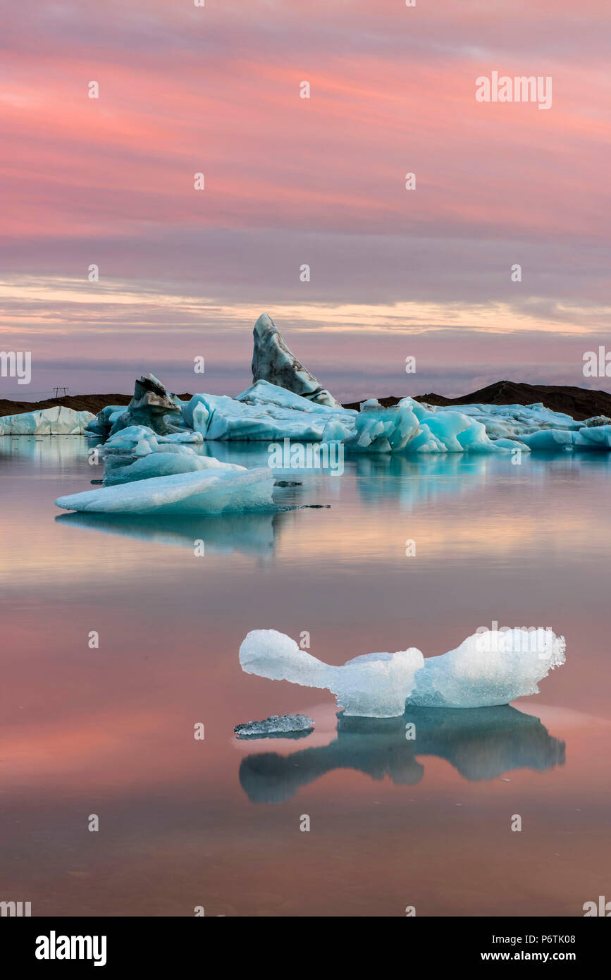 Glacier jökulsárlón lagoon, est de l'Islande. Banque D'Images