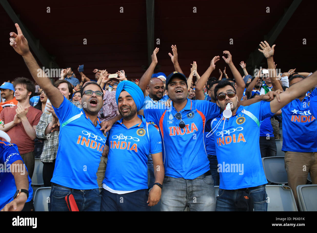 Manchester, UK. 3 JUILLET 2018 , Unis Old Trafford, Manchester, Angleterre, 1C20, C20, Vitalité Angleterre v;Inde Inde fans célèbrent leur victoire Crédit : Nouvelles Images /Alamy Live News Banque D'Images