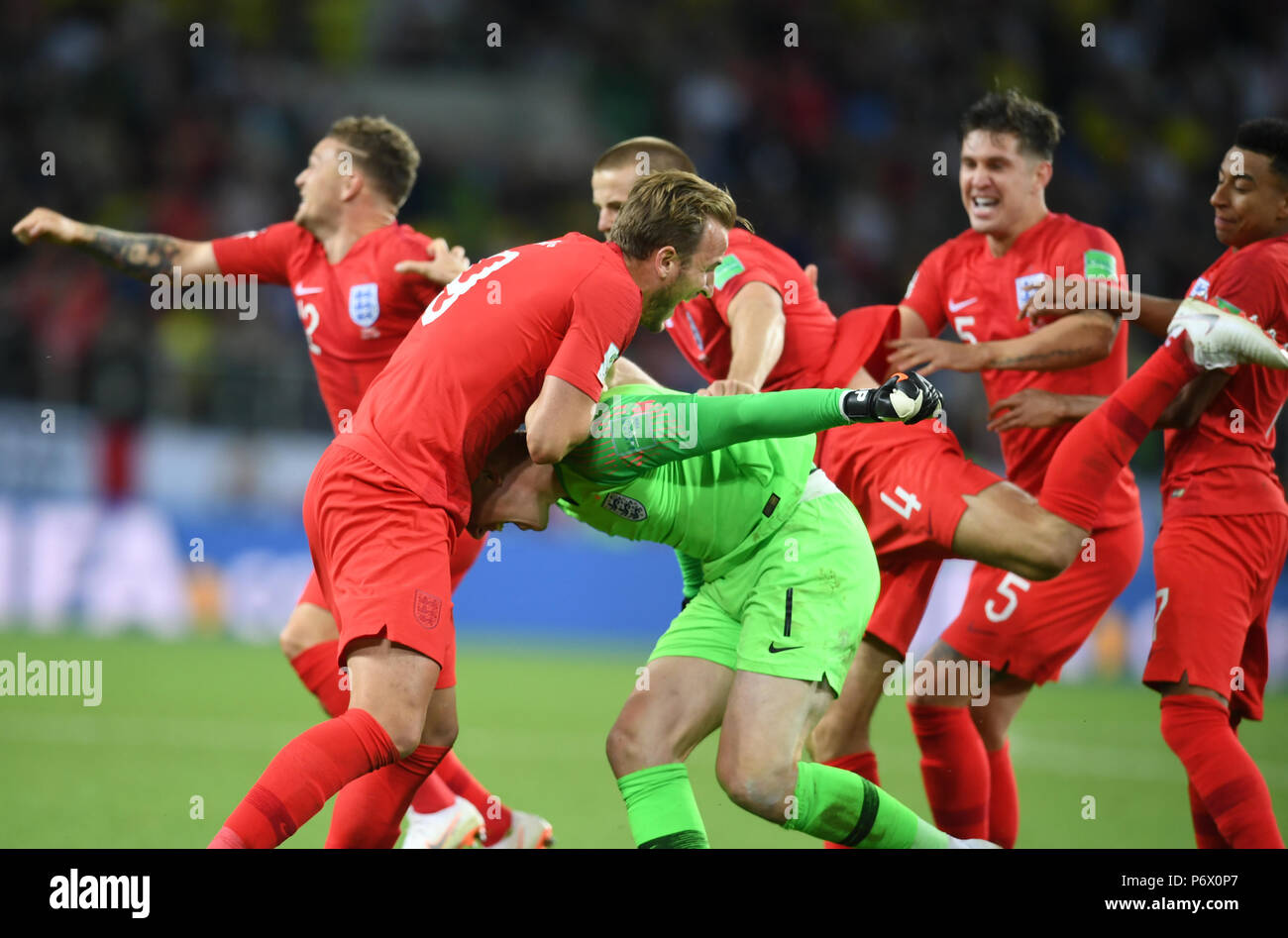 Moscou, Russie. 3 juillet, 2018. Les joueurs d'Angleterre célèbrent la victoire après la Coupe du Monde FIFA 2018 ronde de 16 match entre l'Angleterre et la Colombie dans la région de Moscou, Russie, le 3 juillet 2018. L'Angleterre a gagné 5-4 (4-3 en tirs de barrage) et avancé pour le quart de finale. Crédit : Du Yu/Xinhua/Alamy Live News Banque D'Images