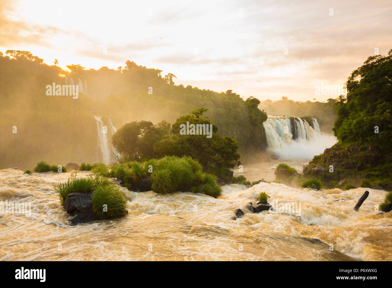 Iguacu Falls, État du Parana, Brésil Banque D'Images