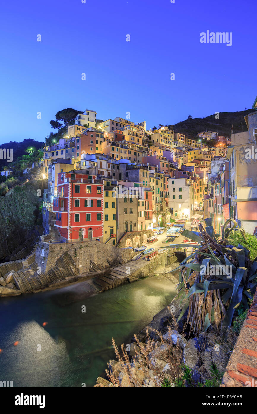 L'Italie, Ligurie, Riomaggiore, Cinque Terre Banque D'Images