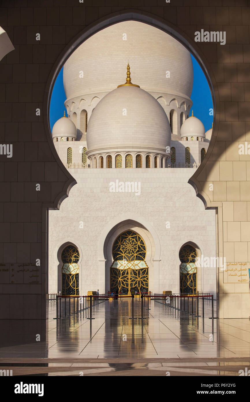 Emirats arabes unis, Abu Dhabi, la Grande Mosquée Sheikh Zayed Banque D'Images