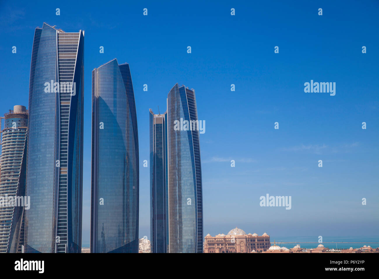 Emirats arabes unis, Abu Dhabi, Etihad Towers Banque D'Images