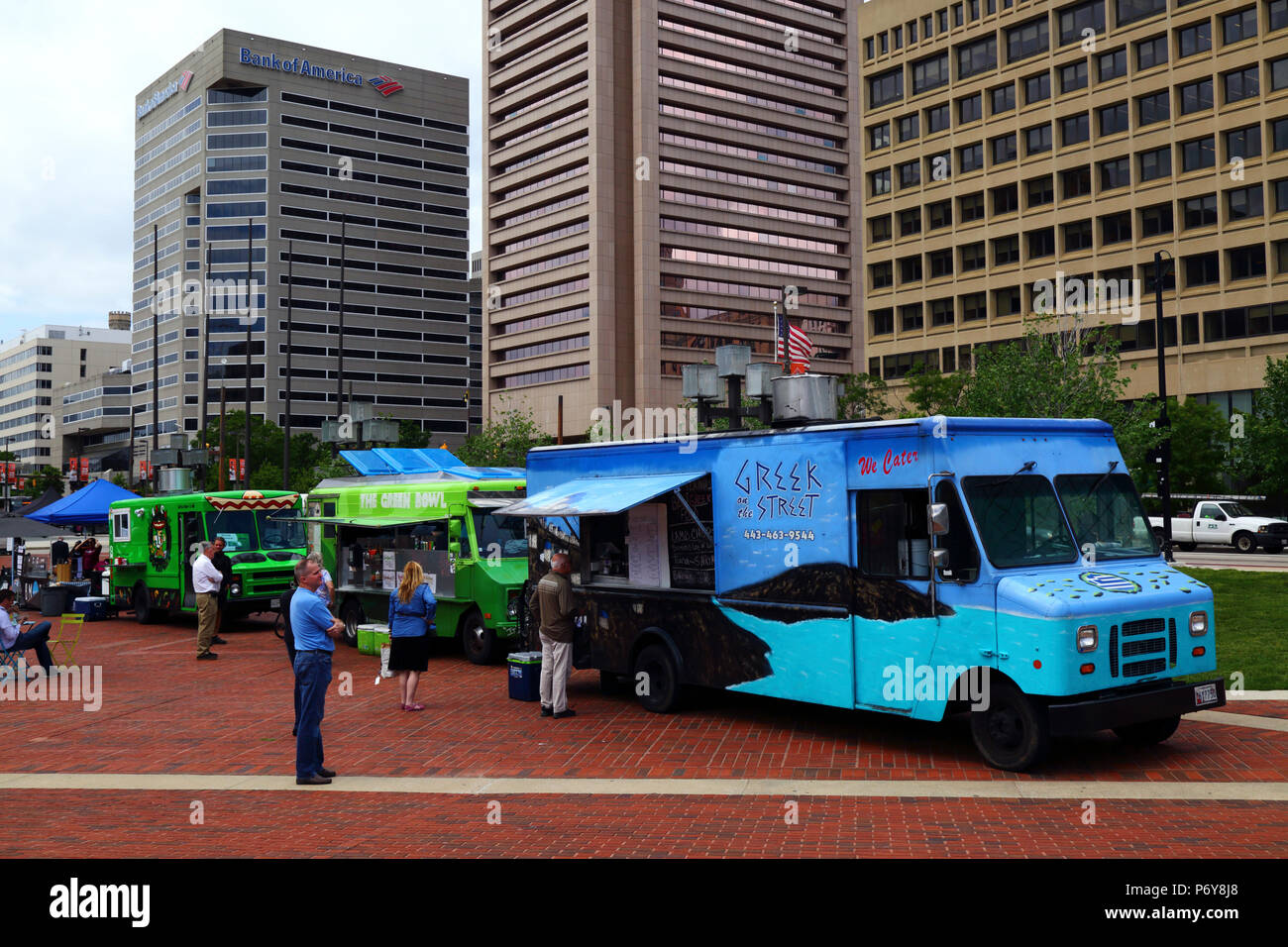 Camion alimentaire mobile vendant la nourriture grecque, Inner Harbor, Baltimore, Maryland, USA Banque D'Images