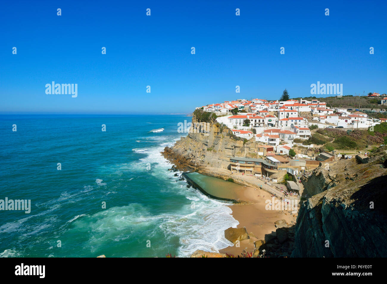 Praia das Maçãs. Colares, Sintra. Le district de Lisbonne, Portugal Banque D'Images