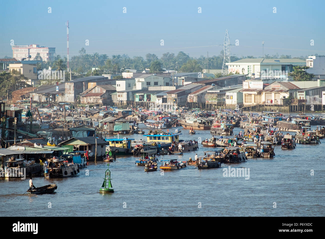 L'Asie, l'Asie du Sud Est, le Vietnam, le delta du Mékong, Can Tho, flottant de Cai Rang, marché de fruits et légumes Banque D'Images