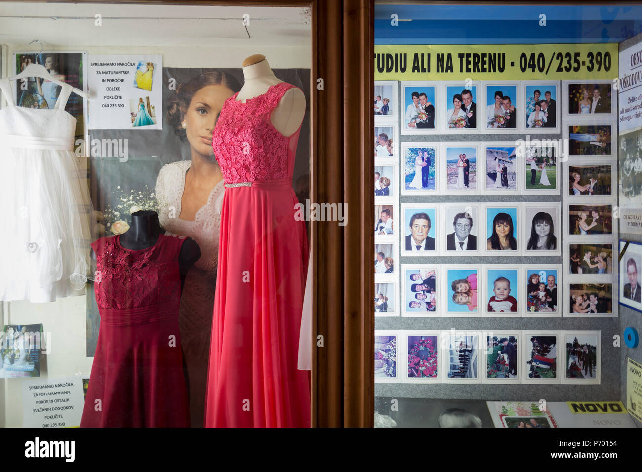 Une vitrine des entreprises locales, le 23 juin 2018, à Celje, Slovénie. Banque D'Images