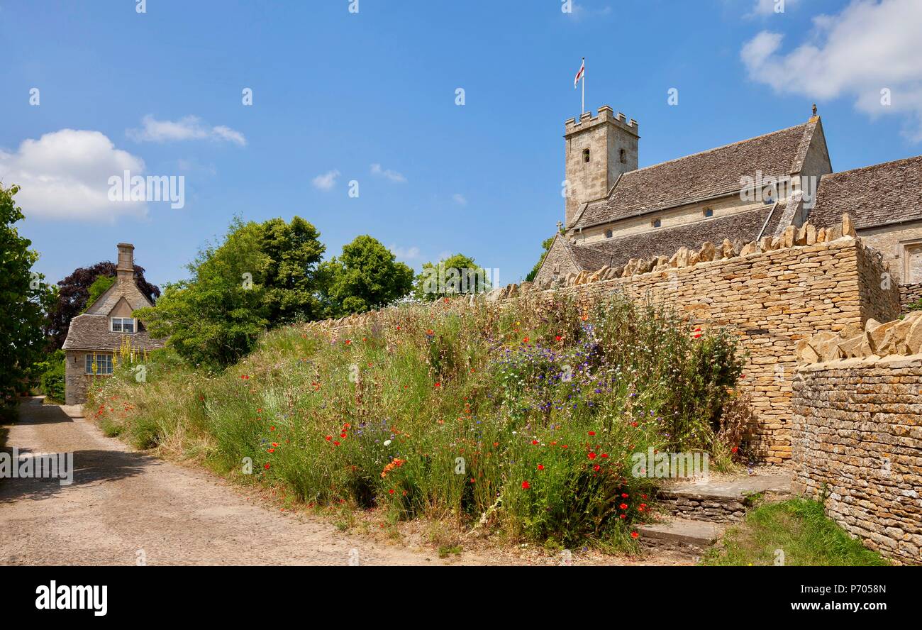 Village Swinbrook, Cotswolds, Oxfordshire, Angleterre Banque D'Images
