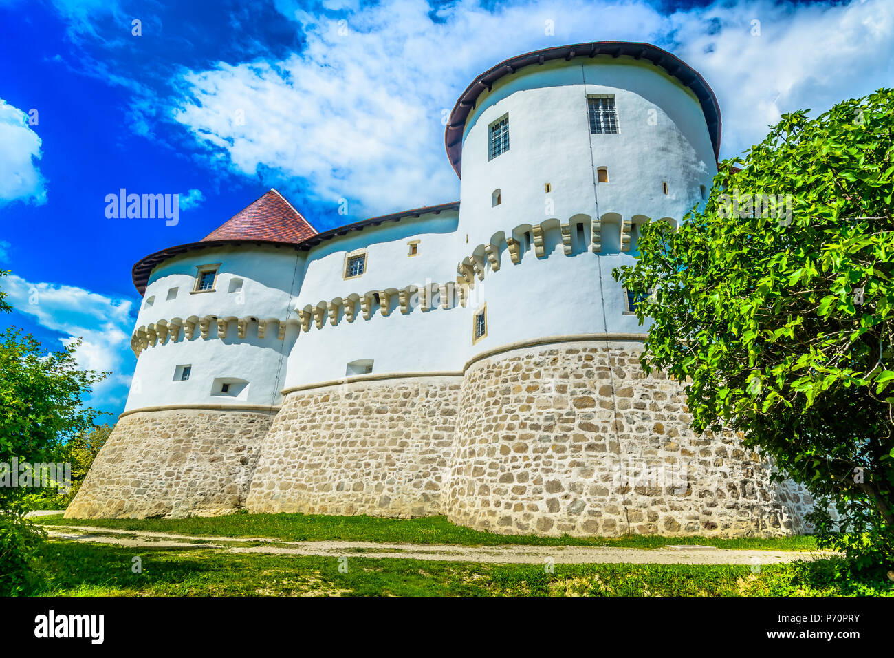 Vue panoramique à Veliki Tabor castle en Croatie, célèbre station touristique de repère. Banque D'Images