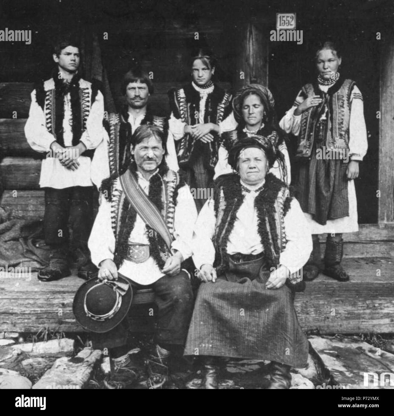 Anglais : Hutsul (Highlanders) de Verkhovyna, partie sud d'Ivano-Frankivsk oblast (province), l'ouest de l'Ukraine. vieille photo d'avant-guerre. 16 février 2013, 23:48:53 21 famy Hutsul de Verkhovyna, Ukraine Banque D'Images