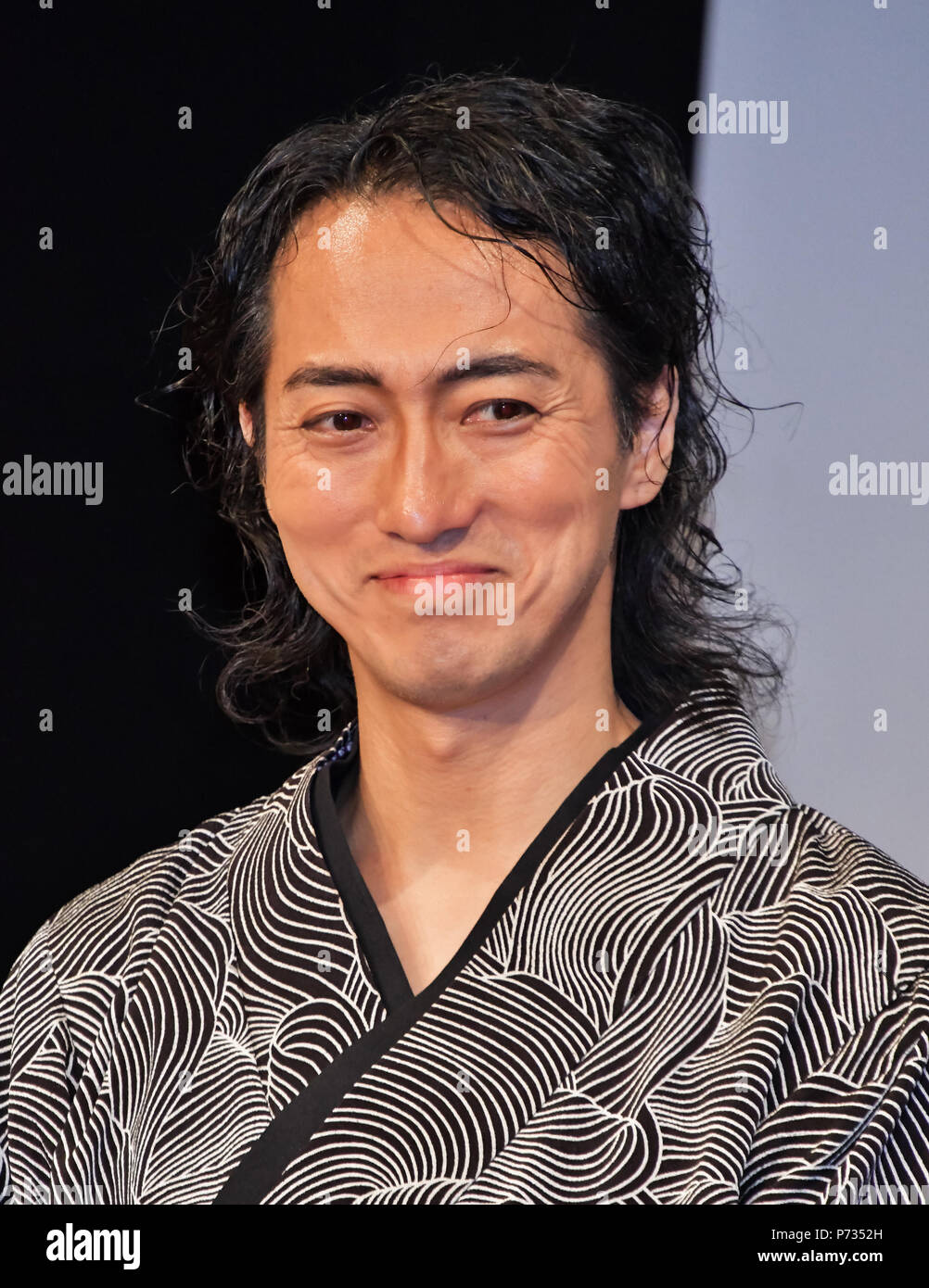 Le 3 juillet, Tokyo, Japon : Bailaor Hiroki Sato assiste à la conférence de presse pour 'ay Sonezaki Shinju" au studio Imagine à Tokyo, Japon, le 3 juillet 2018. Banque D'Images