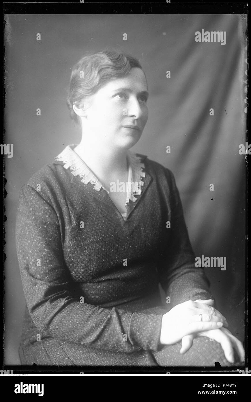 64 Witczak-WitaczyNarcyz ński - Zakrzewscy - portrety Państwo (107-416-1) Banque D'Images