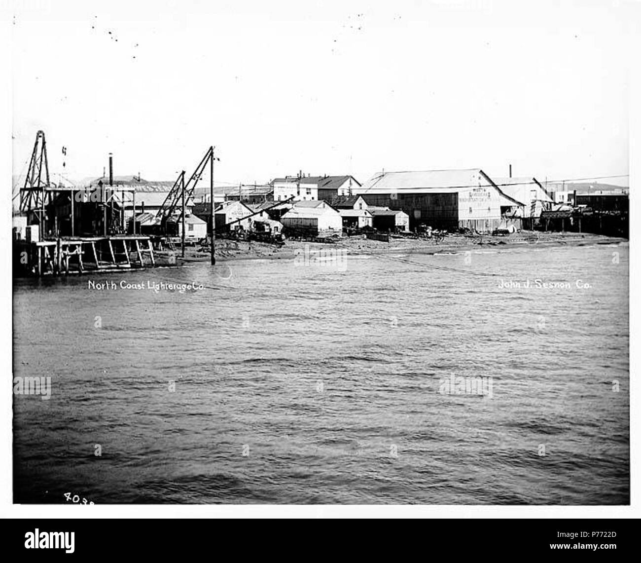 . English : : Plage montrant les entreprises, Nome, ca. 1904 . Anglais : Légende sur l'image : Côte Nord Transport Co., John J. Sesnon Co. 4038 sujets (LCTGM) : Beaches--Alaska--Nome entrepôts ;--Alaska--Nome ;--fronts d'Alaska--Nome Sujets (LCSH) : Transport--Alaska--Nome . vers 1904 1 Beach montrant les entreprises, Nome, ca 1904 NOWELL (97) Banque D'Images