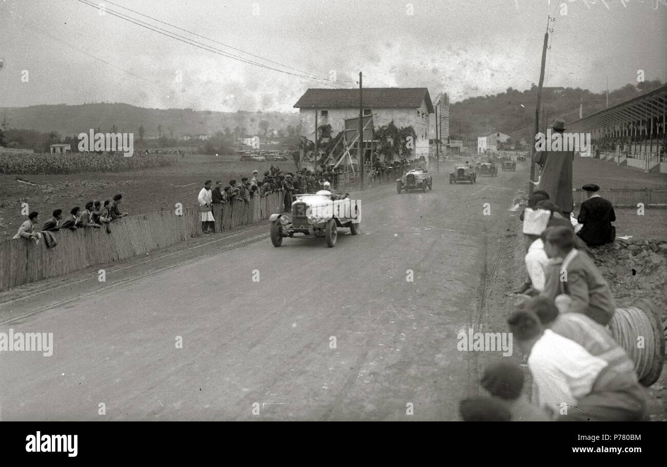 Carrera 13 automóvilistica en el circuito de Lasarte (230 de 493) - Fondo Car-Kutxa Fototeka Banque D'Images