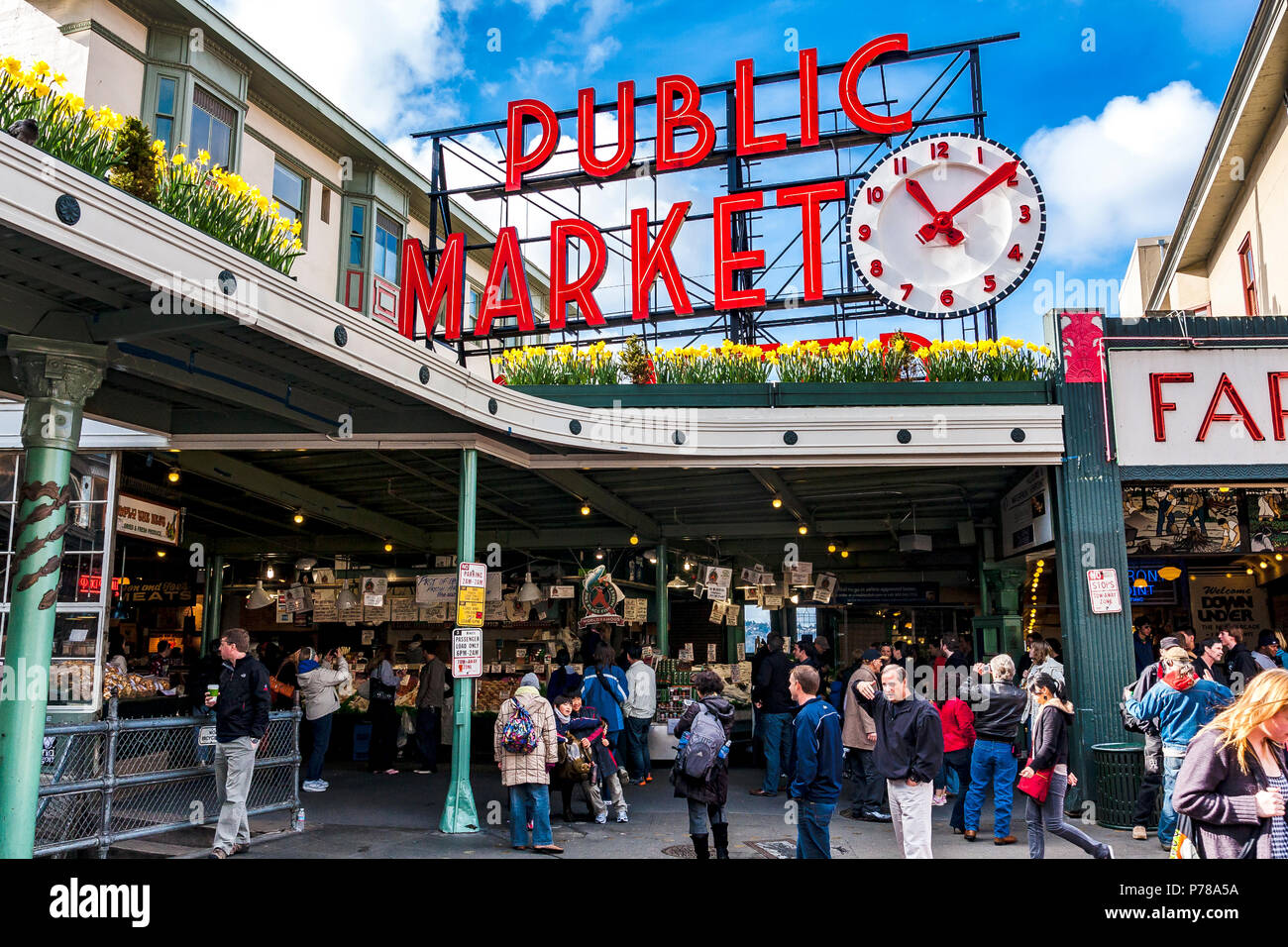 Marché de Pike place à Seattle , un marché de produits frais et de fermiers sur le front de mer, Seattle, Washington, Etats-Unis Banque D'Images