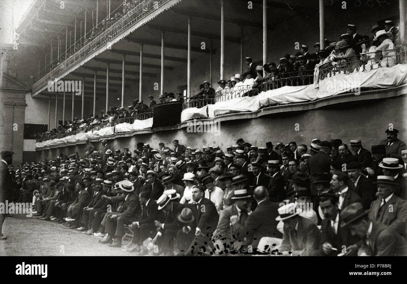 Partido de 50 remonte en el frontón jai-alai (1 de 3) - Fondo Car-Kutxa Fototeka Banque D'Images