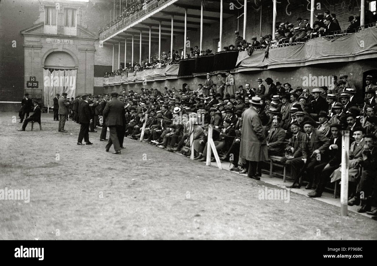 Partido de 50 remonte en el frontón Jai Alai (7 de 7) - Fondo Car-Kutxa Fototeka Banque D'Images