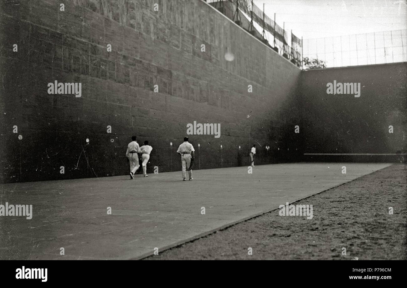 Partido de 50 remonte en el frontón Jai Alai (4 de 7) - Fondo Car-Kutxa Fototeka Banque D'Images