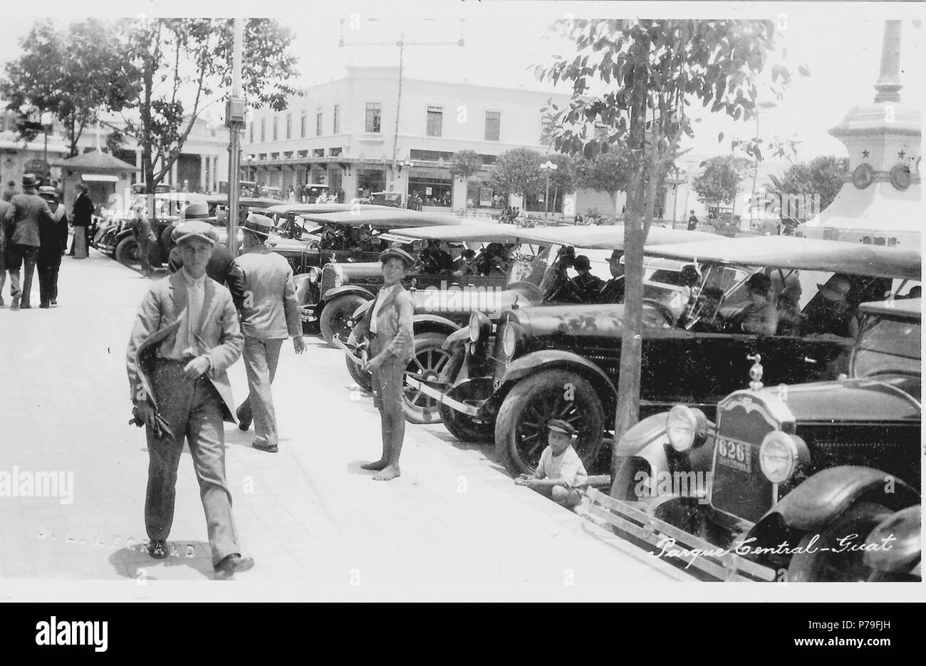 Español : Plaza de Armas de la Ciudad de Guatemala en 1926. 1926 13 Plazaarmas1926 Banque D'Images