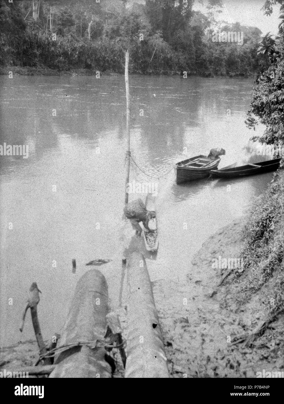 Likaledes expeditionens motorbåt Indiankanoter 143. Darién, Sambú River. Panama - SMVK - 004015 Banque D'Images