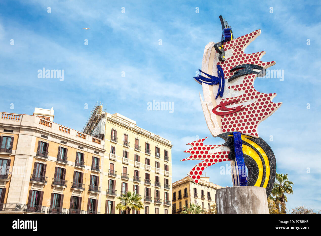 Barcelone - mars, 2018 : La tête de Barcelone ou El Cap de Barcelone une sculpture surréaliste créé par l'artiste pop américain Roy Lichtenstein Banque D'Images