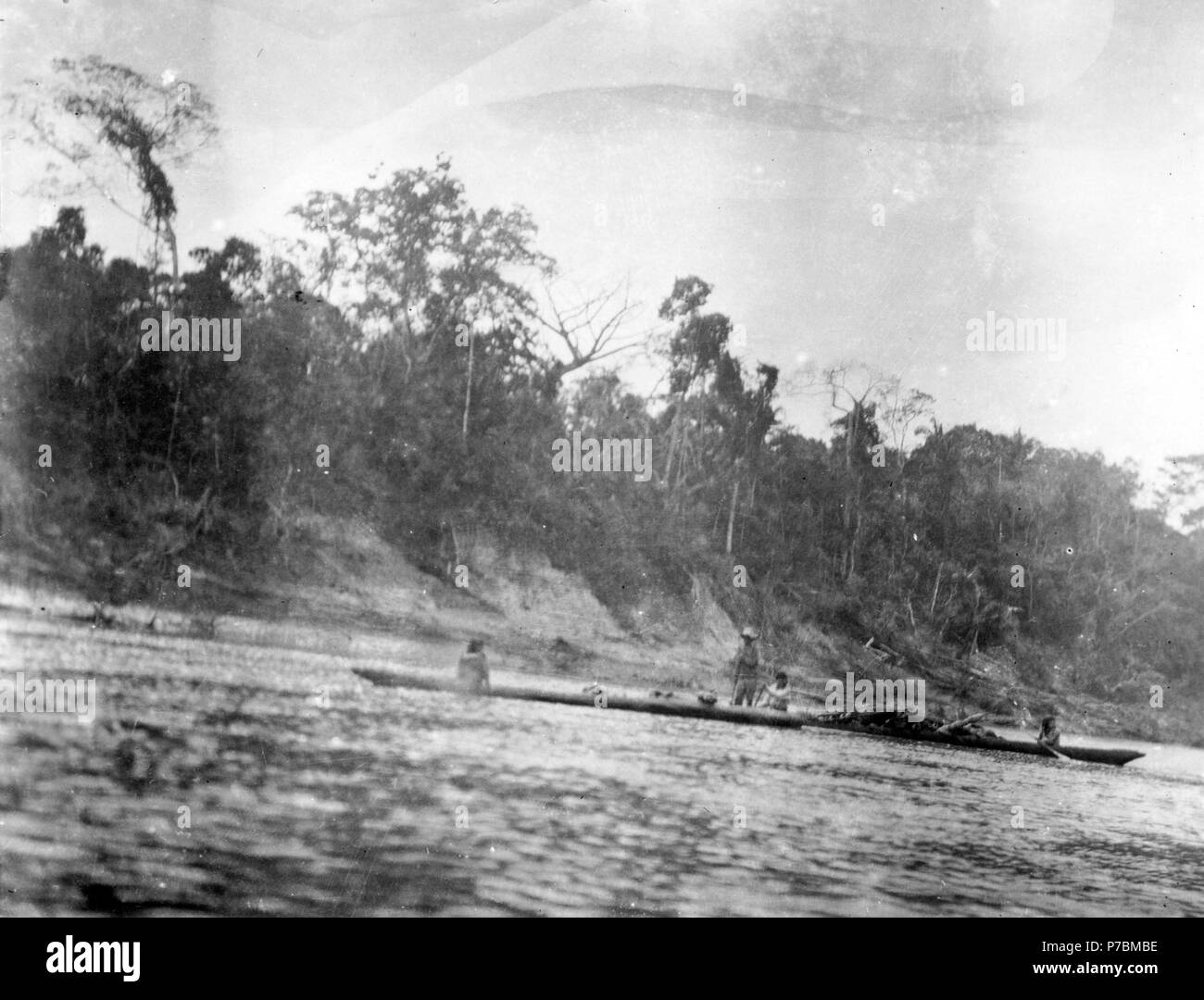 Rio 200, Bolivie Madidi. J'Chamaindianer kanot på floden. Rio - Madidi SMVK - 005531 Banque D'Images