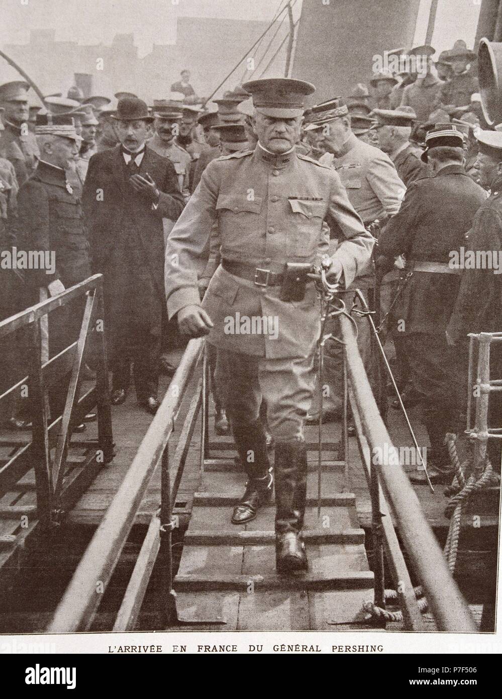 JOHN JOSEPH PERSHING , MILITAR AMERICANO . 1860 - 1948 PHOTOGRAPHIES DE LA ARRIVÉE UNE FRANCIA COMO JEFE DE LA ARMADA AMERICANA. Banque D'Images