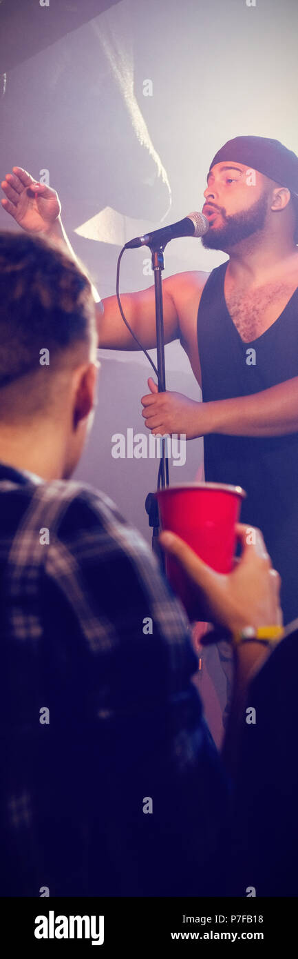 Singer fans Banque de photographies et d’images à haute résolution - Alamy