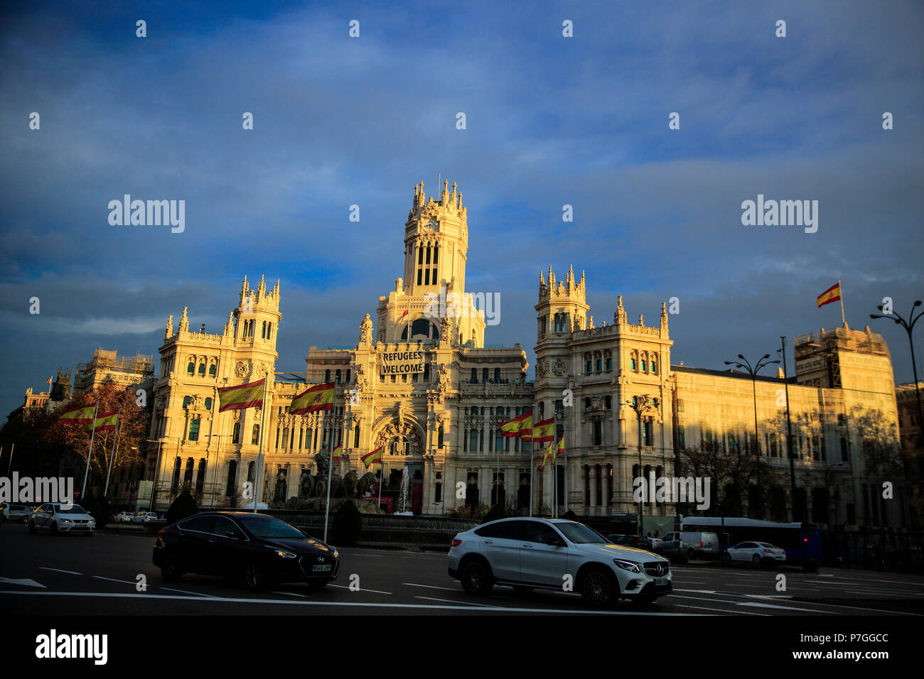 Palais des communications (hôtel de ville) à partir de la Plaza de Cibeles. Madrid, Espagne Banque D'Images