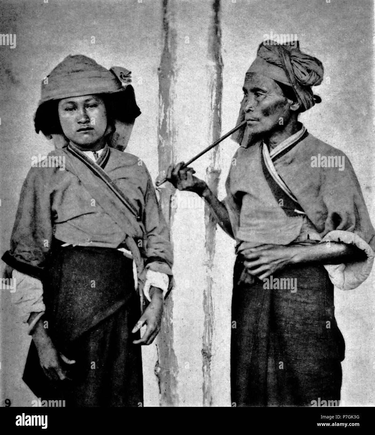 Anglais : photographie de John Thomson. Voir détail sur le lien ci-dessous. avant 1898 Pepohoan 349 fumeurs Banque D'Images