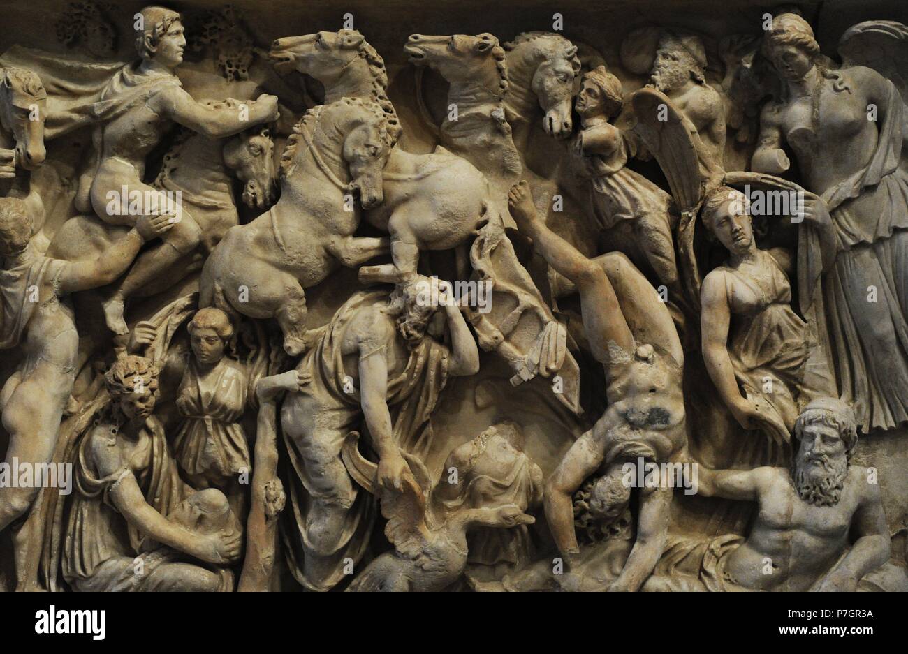 L'art roman sarcophage panneau représentant la chute de Phaeton. 2ème ANNONCE de siècle. En. Le Musée de l'Ermitage. Saint Petersburg. La Russie. Banque D'Images