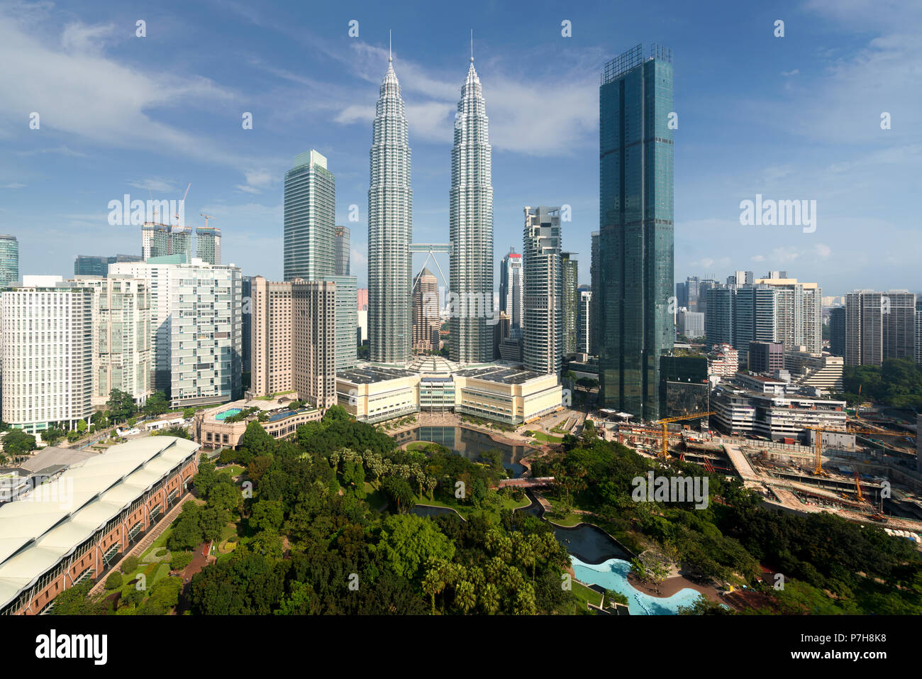 Le centre-ville de Kuala Lumpur et gratte-ciel bâtiment au quartier des affaires du centre-ville de Kuala Lumpur, Malaisie. L'Asie. Banque D'Images