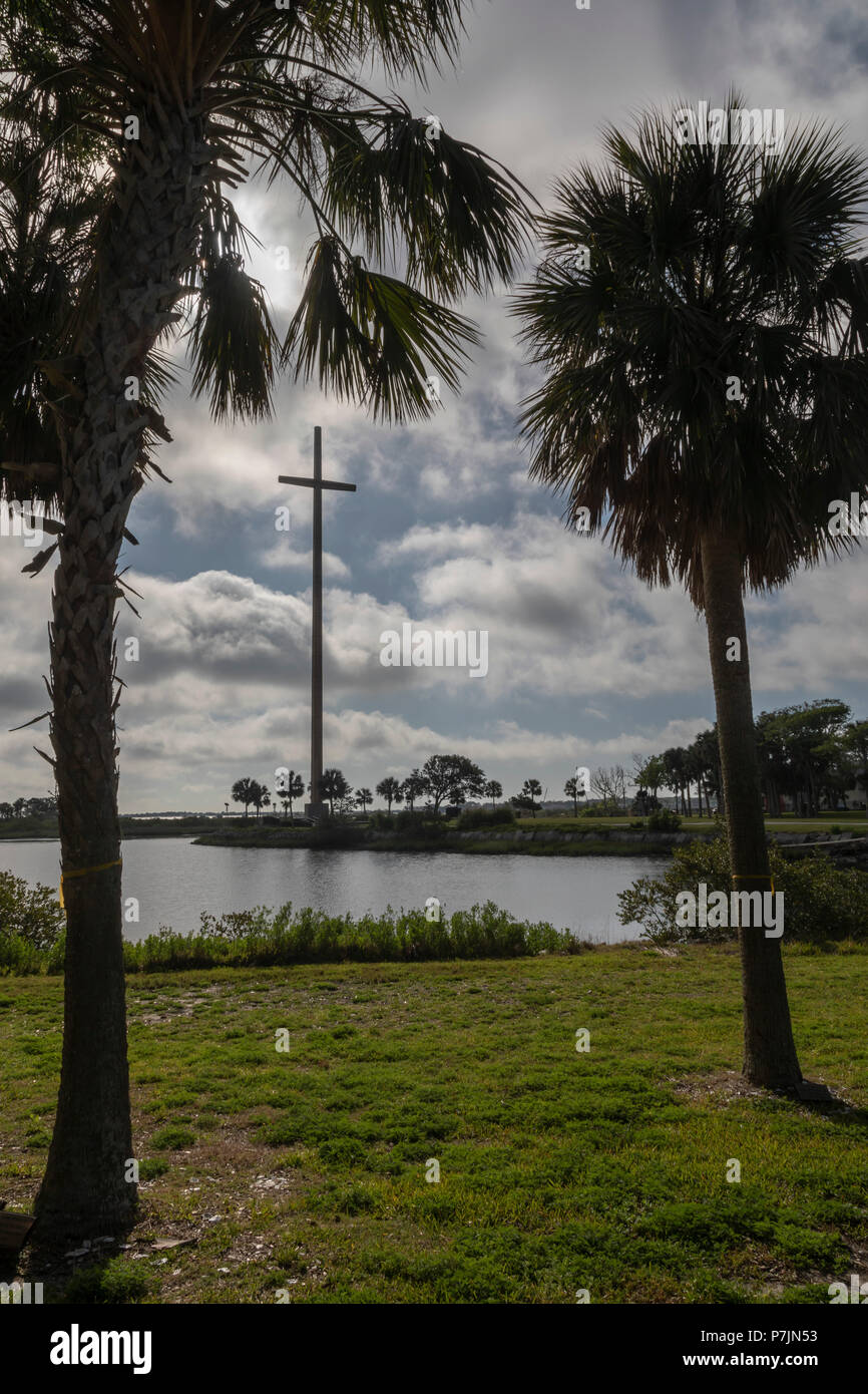 Saint Augustine, Floride - Nombre de Dios Mission catholique, créé en 1565 par des colons espagnols. A 208 pieds de croix marque l'endroit de l'expédition. Banque D'Images