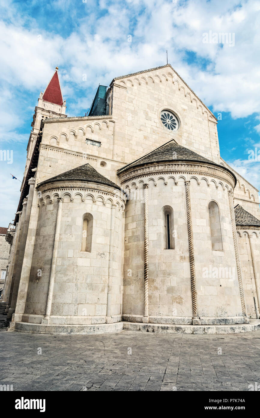 Portail De La Cathédrale De St Lawrence Faite Par Radovan En 1240, Trogir, Croatie Photo stock