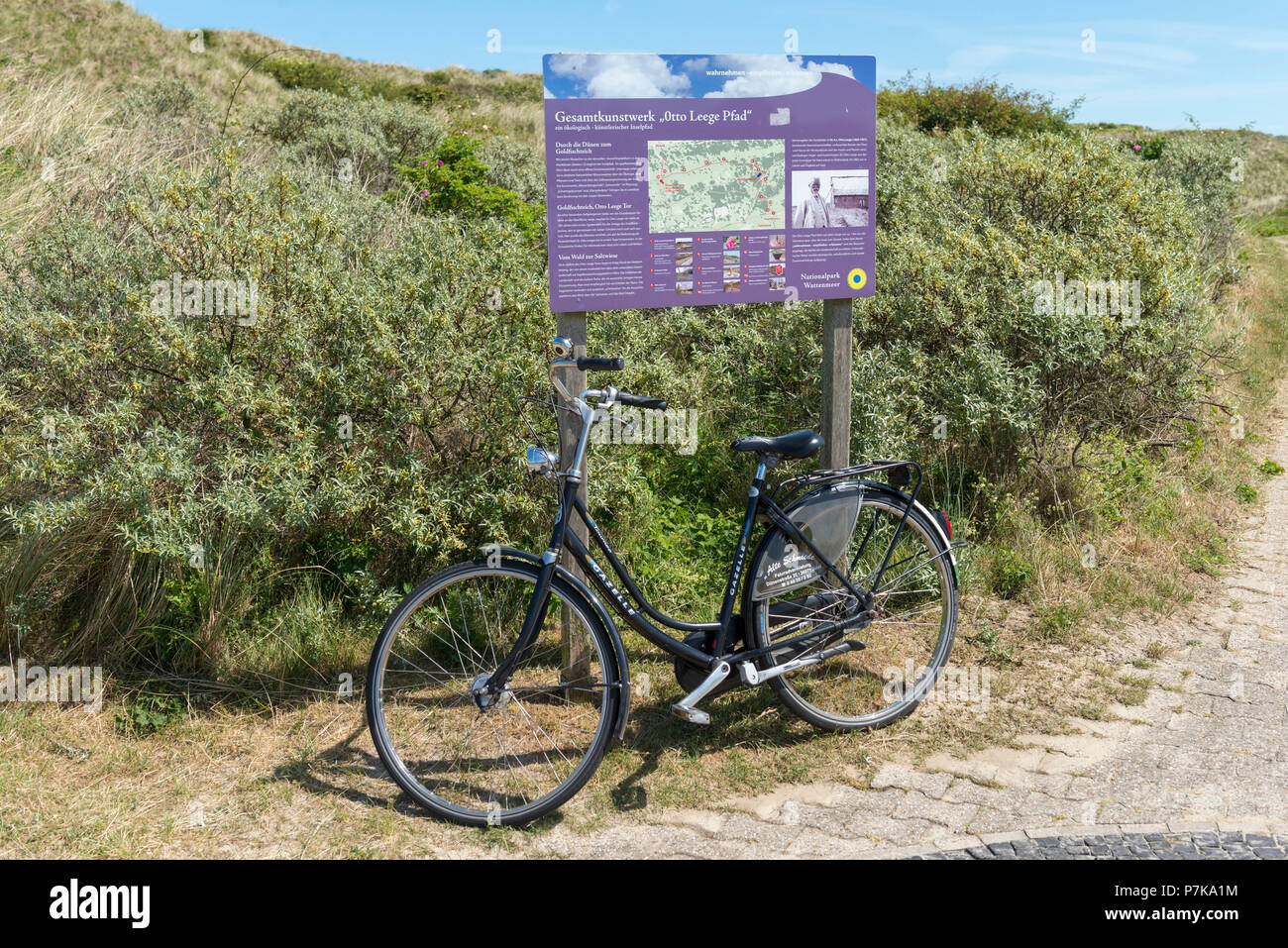 Allemagne, Basse-Saxe, Frise Orientale, Juist, l'Otto Leege Trail est un sentier de nature artistique / écologique sur l'île de Juist est de la Frise. Banque D'Images