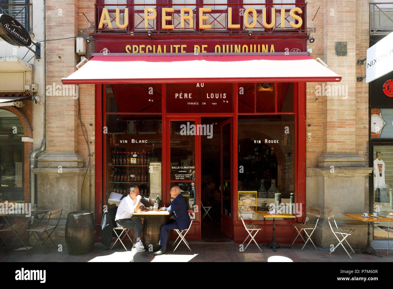 France, Haute Garonne, Toulouse, rue des tourneurs, Au Pere Louis, l'un des plus anciens vins de Toulouse Banque D'Images